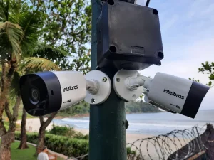 INSTALACAO DE CAMERA DE SEGURANCA ZS